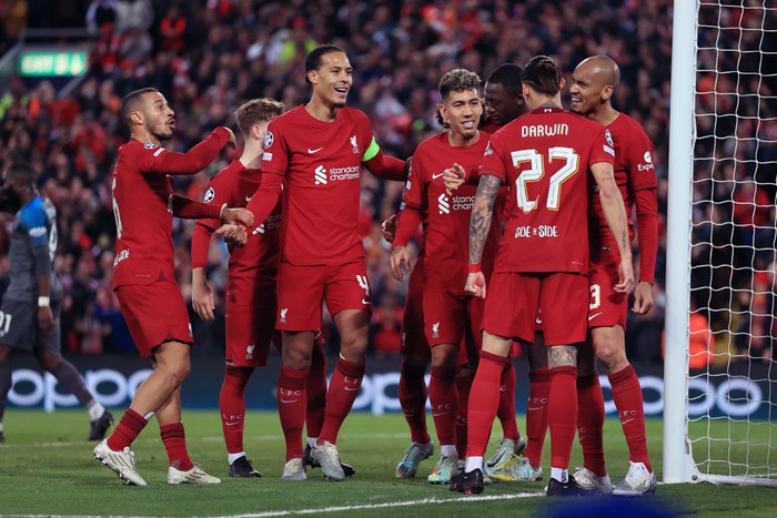 LIVERPOOL, ENGLAND - NOVEMBER 01: Thiago Alcantara of Liverpool (L), Virgil van Dijk of Liverpool (2L), Roberto Firmino of Liverpool (3R) and Fabinho of Liverpool (R) celebrate their 1st goal during the UEFA Champions League group A match between Liverpool FC and SSC Napoli at Anfield on November 1, 2022 in Liverpool, United Kingdom. (Photo by Simon Stacpoole/Offside/Offside via Getty Images)
