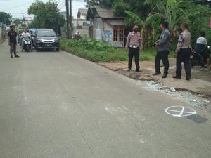Tabrakan Truk Vs Pikap di Cileungsi Bogor, 1 Orang Terluka