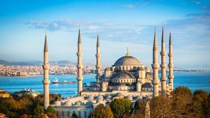 Intip Megahnya Masjid Biru, Ikon Turki yang Usianya Lebih dari 4 Abad