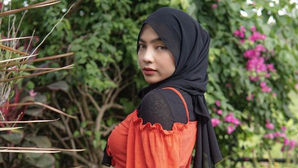 Rapper Oklin Fia Kini Jadi Selebgram dan Disorot karena Penampilan