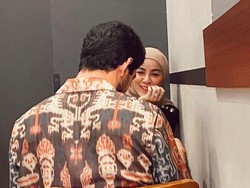 Lengket dengan Reza Rahadian, Olla Ramlan Bantah Bikin Panas Eks Suami