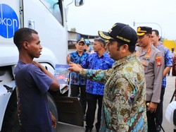 Kapolres dan Walkot Tangerang Pantau Razia Jam Operasional Truk Tanah