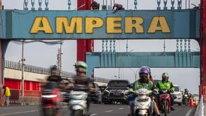 Jembatan Ampera Makin Kinclong Nih Gaes