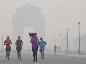 Potret India Diselimuti Kabut Asap, Capai Level Berbahaya