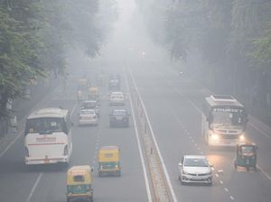 Awas! Hirup Asap Mobil Bisa Ubah Konektivitas Otak dalam 2 Jam