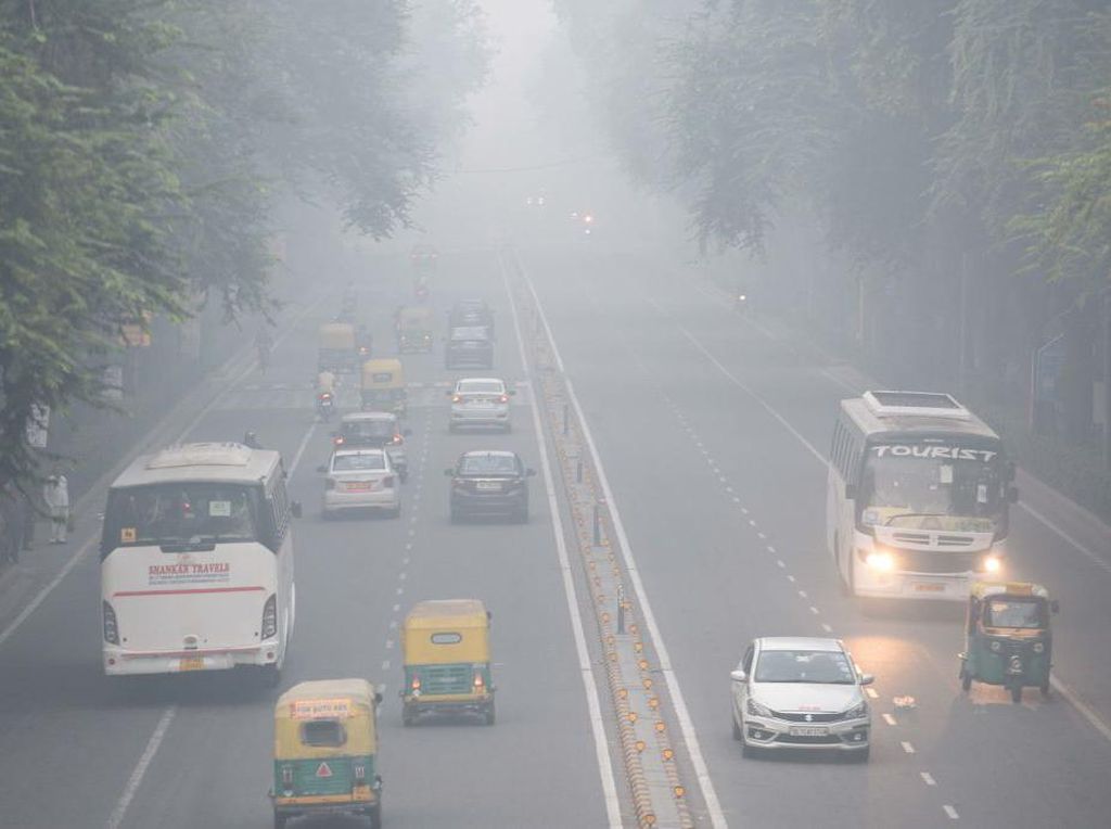 Awas! Hirup Asap Mobil Bisa Ubah Konektivitas Otak dalam 2 Jam Awas! Hirup Asap Mobil Bisa Ubah Konektivitas Otak dalam 2 Jam