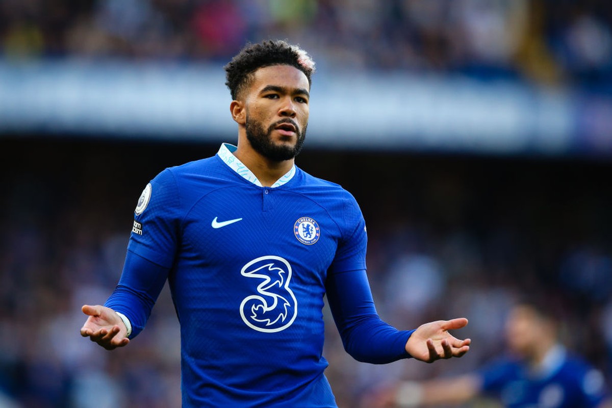 Reece James yang absen cukup lama (Foto: Getty Images)