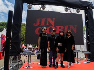 4 Rekomendasi Film Horor yang Siap Hantui Penonton MAXStream di 2023 4 Rekomendasi Film Horor yang Siap Hantui Penonton MAXStream di 2023