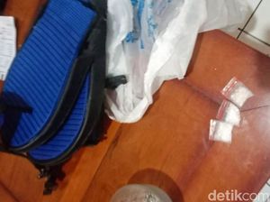 Penyelundupan Sabu Dalam Sandal Jepit ke Lapas Banyuwangi Digagalkan Penyelundupan Sabu Dalam Sandal Jepit ke Lapas Banyuwangi Digagalkan