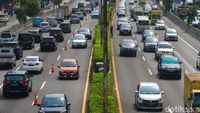 Urai Macet, Contraflow Diberlakukan di Tol Cawang Arah Semanggi