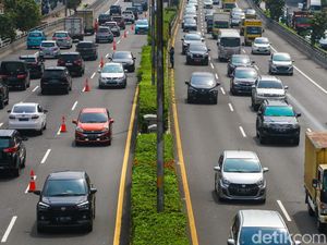 Urai Macet, Contraflow Diberlakukan di Tol Cawang Arah Semanggi