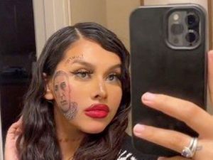 Wanita Tato Wajahya dengan Foto Eks Pacar, Hasilnya Bikin Netizen Kasihan Wanita Tato Wajahya dengan Foto Eks Pacar, Hasilnya Bikin Netizen Kasihan