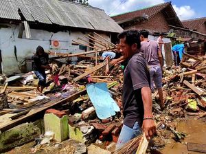 Ada 16 Risiko Bencana Alam, Begini Langkah Mitigasi BPBD Banyuwangi Ada 16 Risiko Bencana Alam, Begini Langkah Mitigasi BPBD Banyuwangi