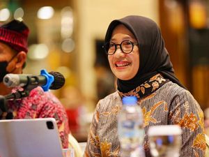 Raih Digital Government Award, Banyuwangi Terbaik Terapkan Layanan SPBE Raih Digital Government Award, Banyuwangi Terbaik Terapkan Layanan SPBE