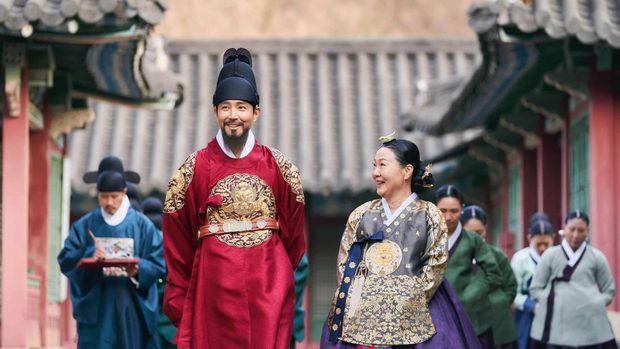 Drama Korea Under the Queen's Umbrella