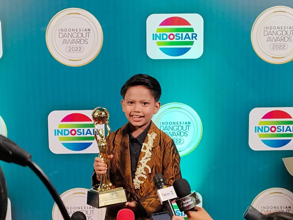Kabar Farel Prayoga yang Bikin Istana Goyang: Menang Penghargaan-Ibu Sakit Kabar Farel Prayoga yang Bikin Istana Goyang: Menang Penghargaan-Ibu Sakit