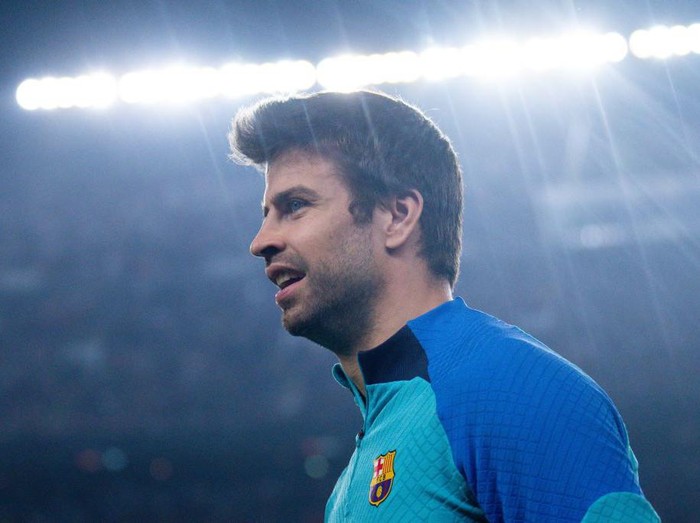 BARCELONA, SPAIN - OCTOBER 26: Gerard Pique of FC Barcelona looks on during the UEFA Champions League group C match between FC Barcelona and FC Bayern München at Spotify Camp Nou on October 26, 2022 in Barcelona, Spain. (Photo by Aitor Alcalde/Getty Images)