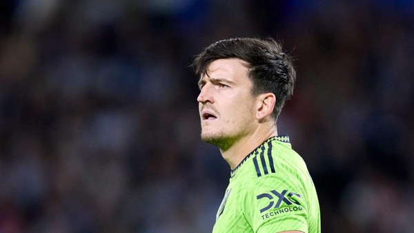 Harry Maguire SAN SEBASTIAN, SPAIN - NOVEMBER 03: Harry Maguire of Manchester United looks on during the UEFA Europa League group E match between Real Sociedad and Manchester United at Reale Arena on November 03, 2022 in San Sebastian, Spain. (Photo by Ion Alcoba/Quality Sport Images/Getty Images)