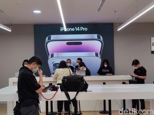 Daftar Harga iPhone 14 Semua Tipe yang Resmi Dijual di Indonesia Hari Ini Daftar Harga iPhone 14 Semua Tipe yang Resmi Dijual di Indonesia Hari Ini