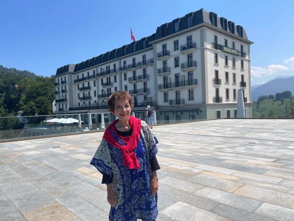 Kisah Nenek 77 Tahun Asal Filipina yang Berhasil Kunjungi 193 Negara