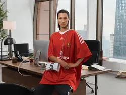 Kompak Depak Kanye West, Balenciaga dan Adidas Rilis Kolaborasi Baru