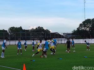 PR Pelatih PSM Makassar Stabilkan Berat Badan Pemain Usai Libur Panjang PR Pelatih PSM Makassar Stabilkan Berat Badan Pemain Usai Libur Panjang
