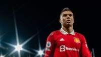 Manchester United kabarnya mau melepas Casemiro. Klub-klub Arab Saudi diyakini akan mengantre untuk mendapatkan jasanya (Getty Images)