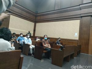 Sofyan Djalil Ditanya Hakim soal Atensi ke Eks Kepala BPN Jakarta Sofyan Djalil Ditanya Hakim soal Atensi ke Eks Kepala BPN Jakarta