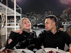 Nathalie Holscher Tak Mau Sesumbar Bicara Pernikahan dengan Fariz Nathalie Holscher Tak Mau Sesumbar Bicara Pernikahan dengan Fariz