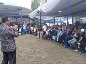 Pesan Anies ke Relawan di Medan: Jangan Pernah Kirim Hoaks! Pesan Anies ke Relawan di Medan: Jangan Pernah Kirim Hoaks!