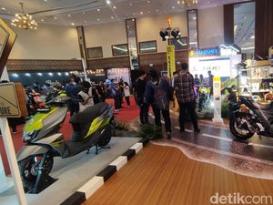 Promo Suzuki di IMOS 2022: Avenis Diskon Rp 2,2 Juta, GSX Rp 3,3 Juta!