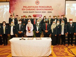 Hadiri Pelantikan IDI Banyuwangi, Bupati Ipuk Dorong Tindakan Promotif-Preventif