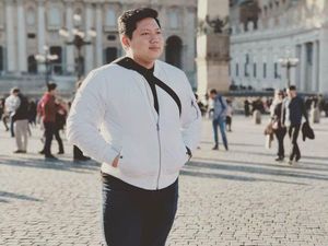 Sosok Reza Paten Crazy Rich Surabaya Tersangka Robot Trading Sosok Reza Paten Crazy Rich Surabaya Tersangka Robot Trading