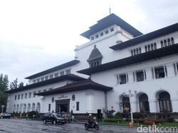 Ada Bom Bunuh Diri, Akses Masuk ke Gedung Sate Diperketat