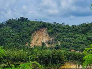 Tak Ada Cinta Terlarang Sangkuriang di Tangkuban Parahu Sukabumi Tak Ada Cinta Terlarang Sangkuriang di Tangkuban Parahu Sukabumi