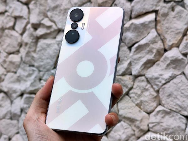 Menggenggam Infinix Hot 20s, HP Rp 2 Jutaan untuk Main Mobile Gaming