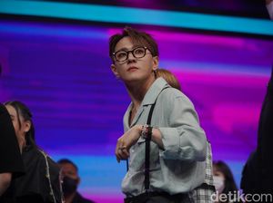 DONGHYUK iKON DIkonfirmasi Debut Solo DONGHYUK iKON DIkonfirmasi Debut Solo