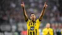 Terakhir, ada Jude Bellingham (Borussia Dortmund) yang memiliki valuasi sebesar 90 juta Euro. Jadi, ada empat nama yang dinilai sama berharganya. Foto: Alexandre Simoes/Borussia Dortmund/Getty Images