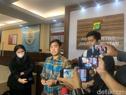 Motif Fans Leslar Hina Dewi Perssik di Medsos: Cari Perhatian