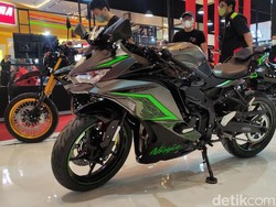 Skema Kredit Kawasaki Ninja ZX-25R, Cicilan Mulai Rp 3 Jutaan