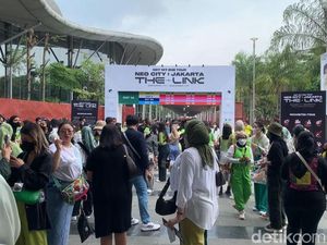 Kesaksian NCTzen Saat Kericuhan Terjadi di Konser NCT 127 Day 1 Kesaksian NCTzen Saat Kericuhan Terjadi di Konser NCT 127 Day 1