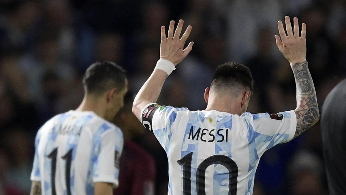 Lionel Messi antusias menuju Piala Dunia 2022. (Foto: AFP via Getty Images/JUAN MABROMATA)