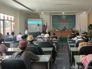 Doa Pembuka dan Penutup Majelis, Dibaca agar Meraih Keberkahan Doa Pembuka dan Penutup Majelis, Dibaca agar Meraih Keberkahan