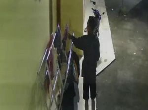 Saat Pencuri Celana Dalam Resahkan Penghuni Kos-kosan di Tulungagung Saat Pencuri Celana Dalam Resahkan Penghuni Kos-kosan di Tulungagung