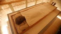 Melihat Mumi Raja Tutankhamun di Lembah Para Raja