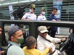 Prabowo Jajal Rantis Elektrik, Sopiri Anak-anak ala Odong-odong