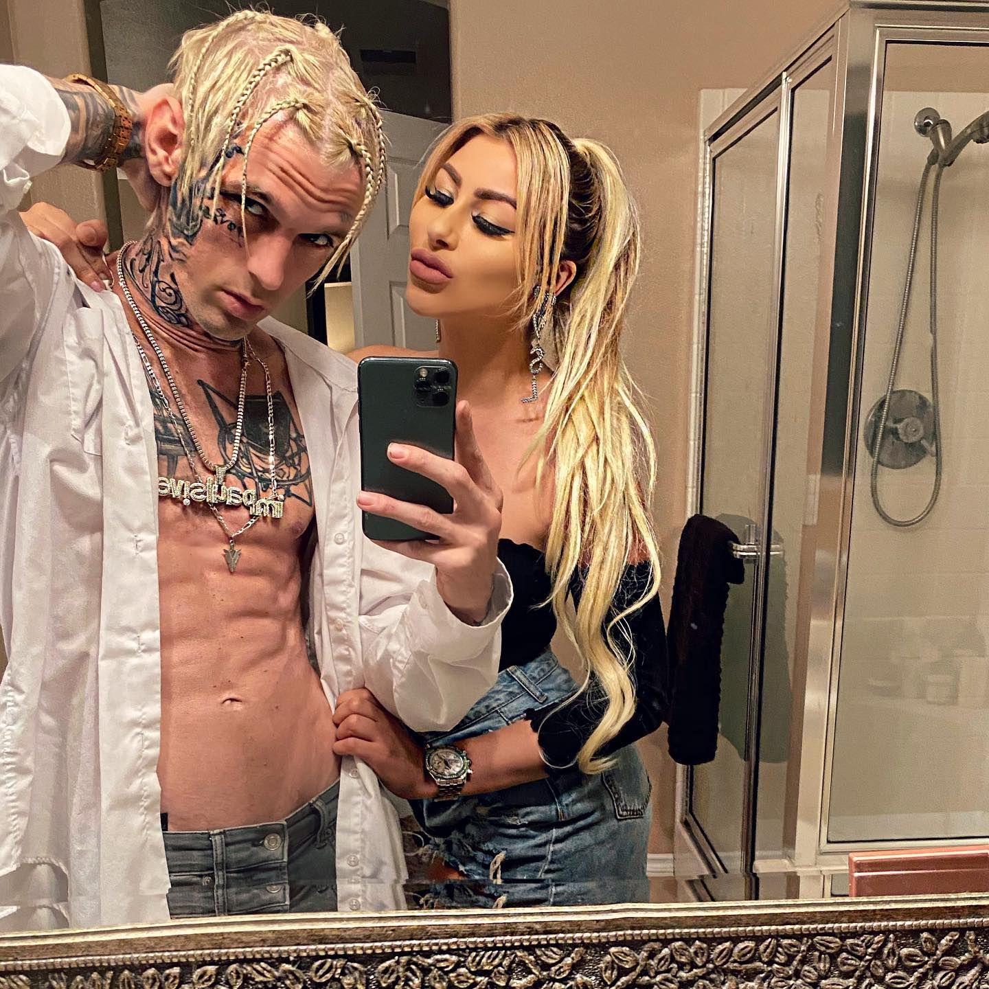 Aaron Carter dan Melanie Martin Aaron Carter dan Melanie Martin
