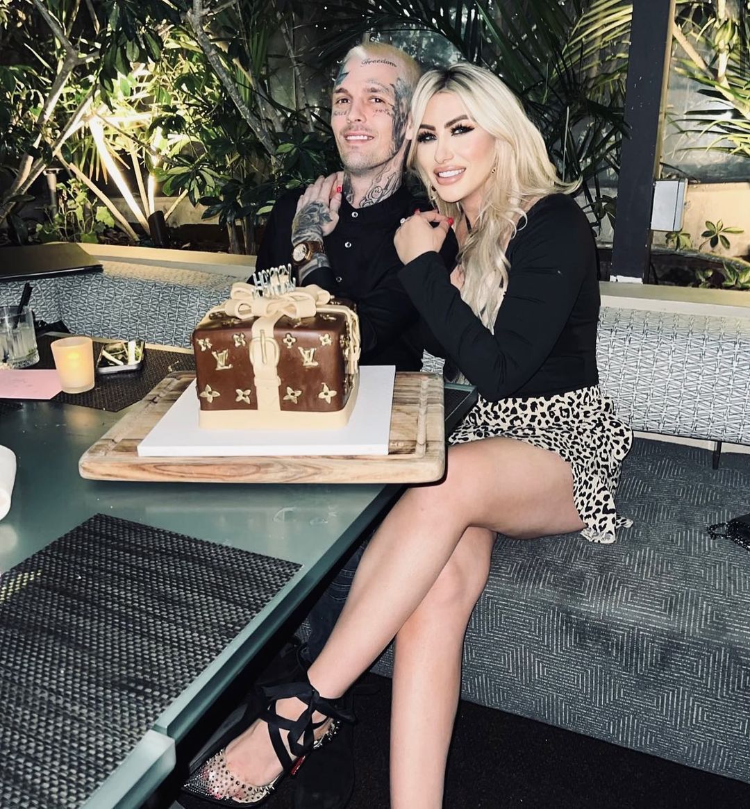 Aaron Carter dan Melanie Martin Aaron Carter dan Melanie Martin