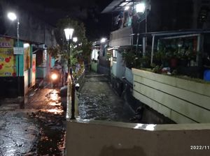 Permukiman di Gondokusuman Jogja Sempat Kebanjiiran gegara Luapan Sungai Permukiman di Gondokusuman Jogja Sempat Kebanjiiran gegara Luapan Sungai