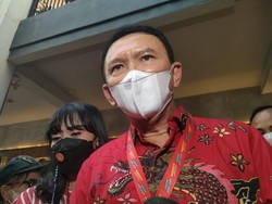 Tak Sampai 5 Alphard, Gaji Ahok Jadi Komut Pertamina Setara Harga 1 Brio Termurah